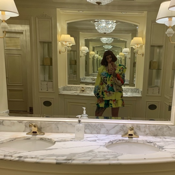 Meet your Posher, Amanda - Picture 4 of 9